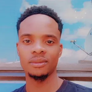 Nkosinathi - English tutor - Vereeniging