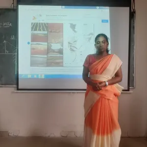 Sruthi - General knowledge tutor - Nellore