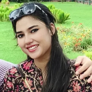 Radhika - English tutor - New Delhi