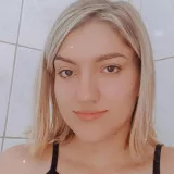 Larissa - Prof de ecologia - 