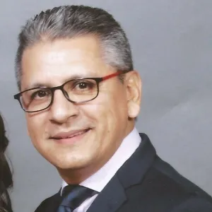 Ricardo - Profesor de comptabilité - Monterrey