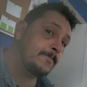 Pablo - profesor de inglés - 
