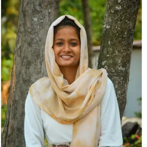Abina Manaf - English tutor - Karunagappalli