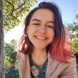 Fernanda - Prof de portugais brésilien - Brest