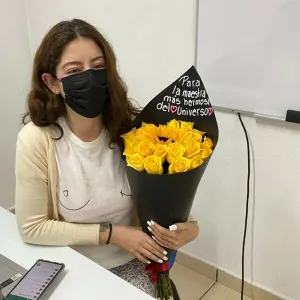 Fabiola - Profesor de derecho civil - Tula de Allende