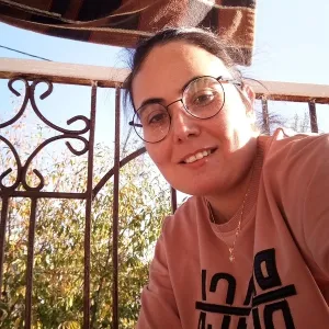 Saadet - Türkçe öğretmeni - Kılavuzlu