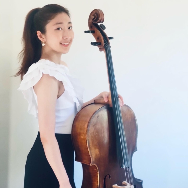 English/Korean Cello Teacher with Masters and Bachelors Degree from Indiana University, Jacobs School of Music