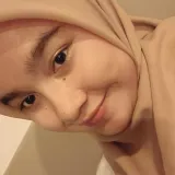 YUSTINA HASMA - Guru filsafat - Palopo