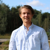 Hey   I’m a 23 year old student studying logistics in the Netherlands. Friendly, patient and fluent in Russian+Turkish as well. Plenty of experience with teaching kids and adults