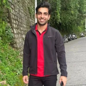 Mohit - Maths teacher - Noida