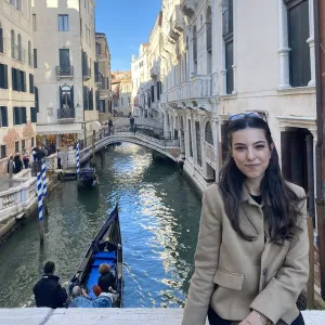 Özlem - İngilizce öğretmeni - Bursa