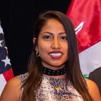 Graduated from Industrial Engineering, and pursuing a Master’s degree in Miami, Florida. I'm native Peruvian girl, who love teach spanish and train soccer. I am patient, persevering and sociable.