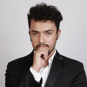Omar - Computer skills tutor - London