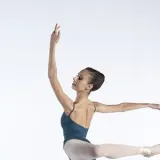 Zoe - Ballet teacher - London