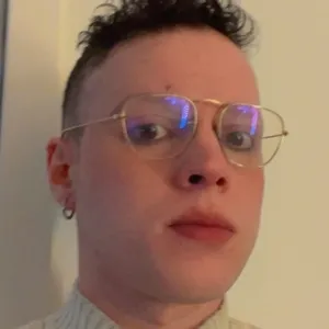 Tom - Prof de guitare - Paris 19e