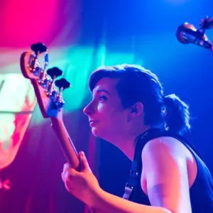 Sian - Bass guitar tutor - Sherfield English