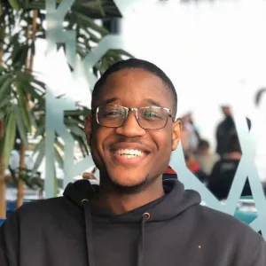 Elisha - Biology tutor - London