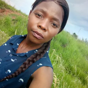 Sindiswa - Physics tutor - Emalahleni