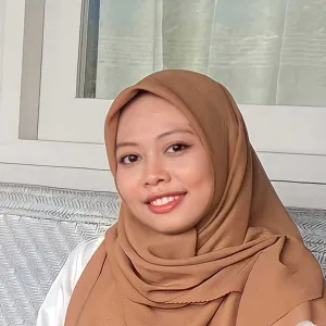 Dian Farida - Guru membaca - 