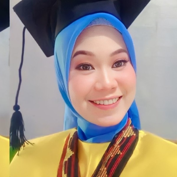 Lulusan universitas negeri Raden intan Lampung 2022 dengan IPK 3,53 perpengalaman sebagai guru magang SMP , guru calistung dan privat SD,siap untukmengajar secara langsung maupun online.