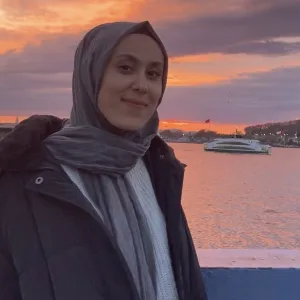 Dilan - Matematik öğretmeni - 