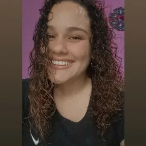 Vivian - tutor académico - Heredia