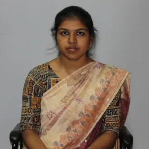 Vishnupriya - Economics tutor - Coimbatore