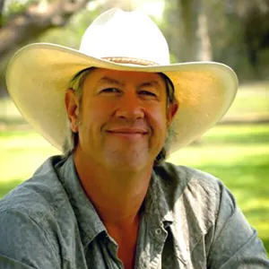 Clay - Graphic design tutor - Virginia City