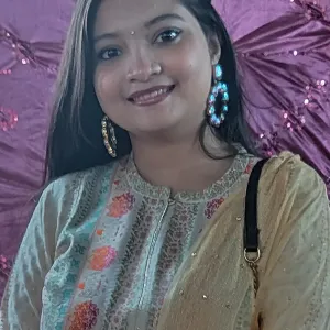 Zehra - Biology teacher - Patna