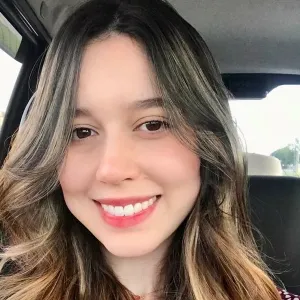 Angela - Prof de explicações - Curitiba
