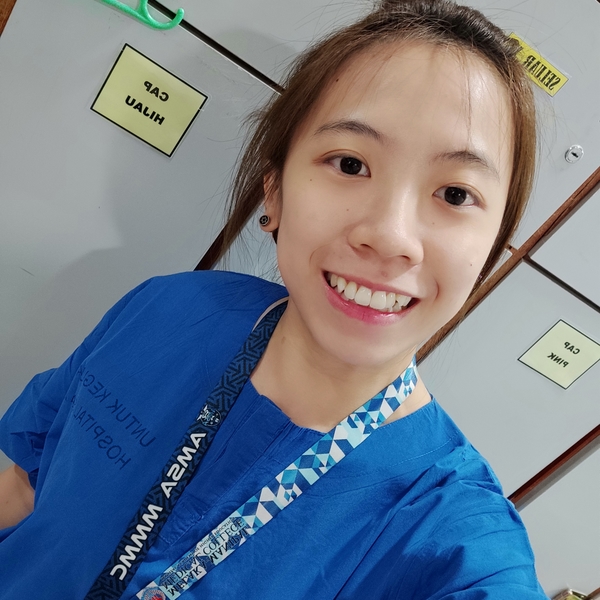 Medicine graduate teaches various nursing skills and shares my medical experience in Ipoh or online.