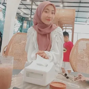 Dian - Guru mengaji - 