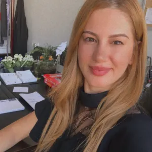 Merve - Fen bilimleri öğretmeni - 