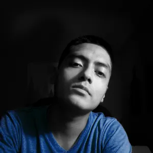 DANIEL - profesor de arquitectura - 
