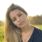Sara - Prof de matemática - Maia