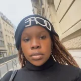 Djamila - Prof d'anglais - Saint-Michel-sur-Orge