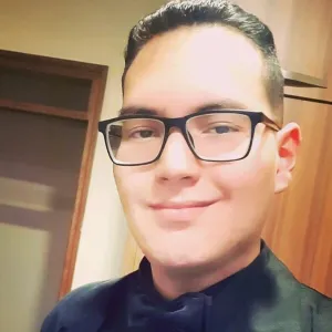 Stiven - Profe de vocabulario - inglés - Medellín