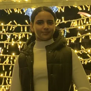 Inès - Prof de piano - Gesves