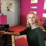 Larisa - Prof de russe - Annecy