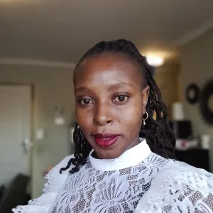 Ayanda - English tutor - Diepsloot