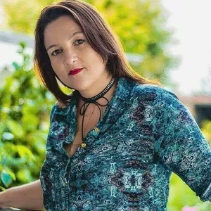 Karine - Professor de português - 