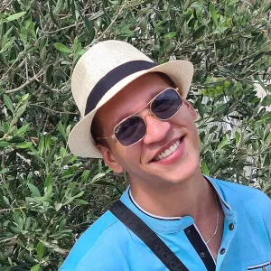 Renato - Professor de português para estrangeiros - 