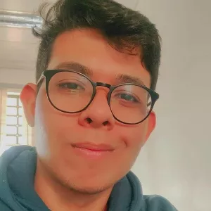 Bruno - Professor de Matemática - Assis