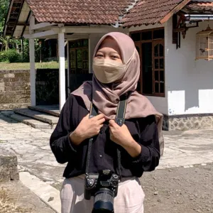 Aulia - Guru bahasa inggris - 