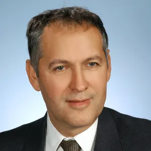 Imre - biológia magántanár - 