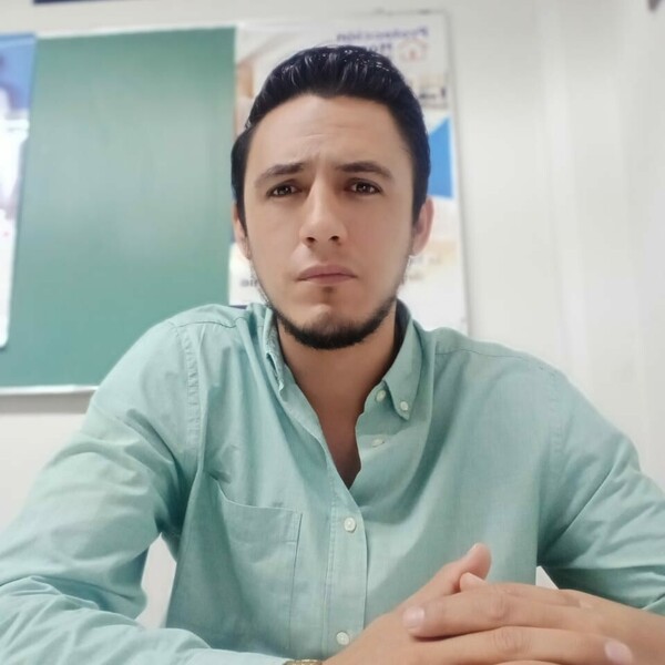 Estudiante de Administración de empresas da clases nivel secundaria de física y estadística nivel preparatoria en Irapuato, Guanajuato. Soy paciente y tengo variedad de estrategias para que aprendas.