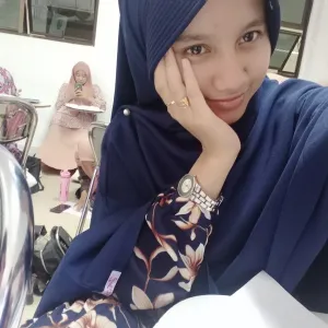 Nuriah - Guru mengaji - 