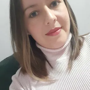 Carolina - Profe de apoyo escolar - Cartago