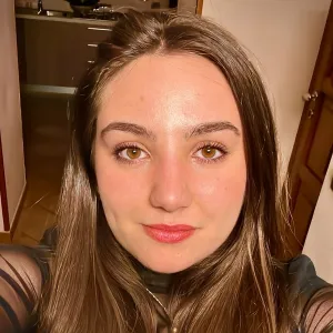 Nicole - Insegnante di aiuto compiti - Ivrea