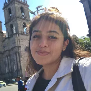 Alison Danae - Profesor de biología - Cuernavaca